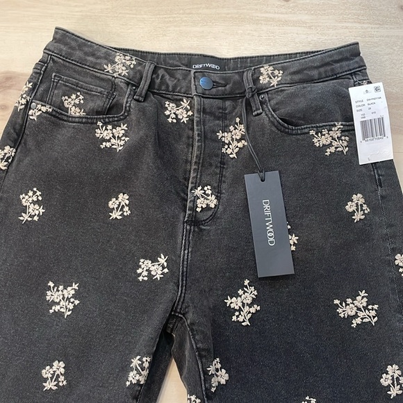Driftwood Royce floral embroidered straight leg loose fit bohemian Jeans - Picture 3 of 9